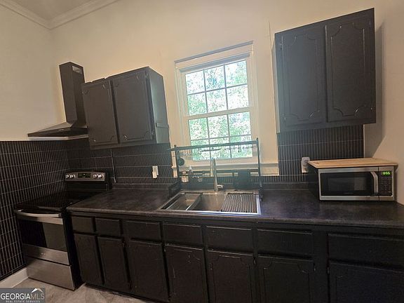 5th image of 1709 Rembert Ave
