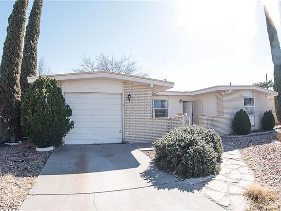 3rd image of 4748 Blossom Dr
