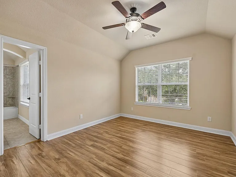 27903 Hunters Rock Ln — Photo 27