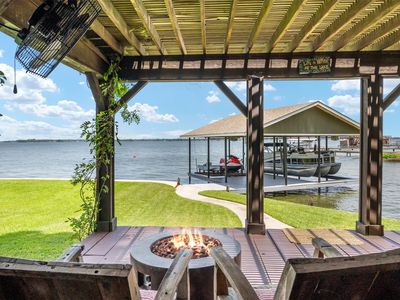 1318 Whispering Springs Dr, Tool, TX, 75143