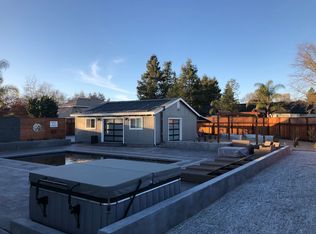 1137 Gumview Rd, Windsor, CA 95492