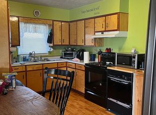 93 Asa Flat Rd, Annville, KY 40402