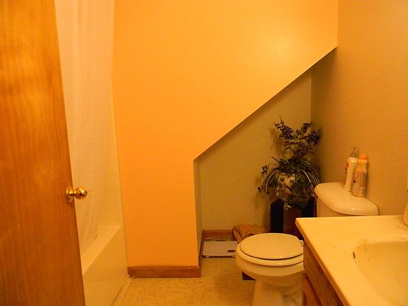 upstairs bathroom