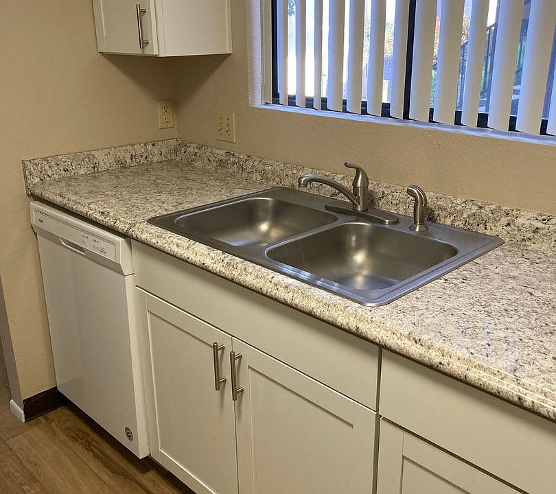 1st image of 200 E Cortez Dr #4