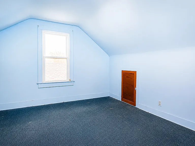 1543 Maine St — Photo 12