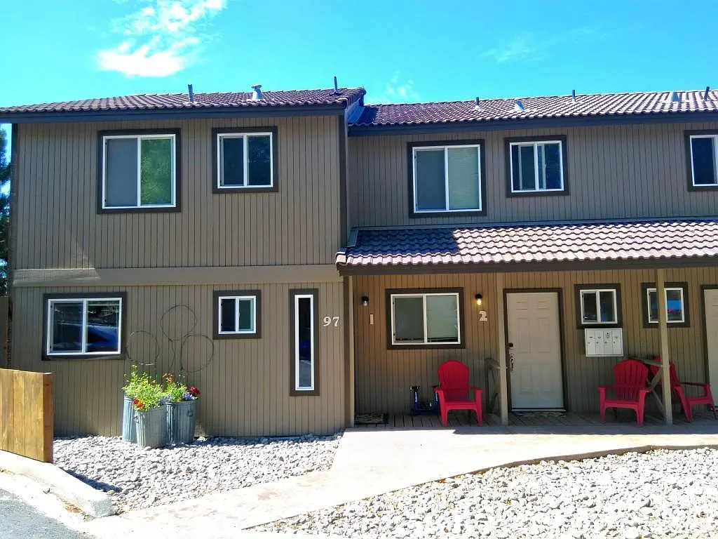 2 bed, 1.5 bath, 1100 sqft, $2,245 — Photo 3