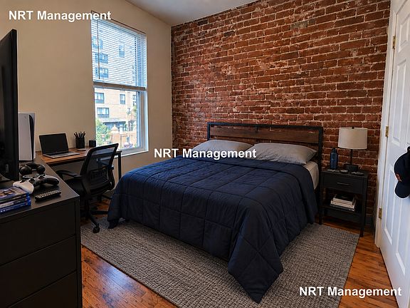 2nd image of 840 Huntington Ave #2