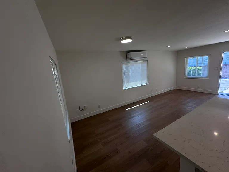 7222 Allott Ave — Photo 10