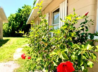 2011 Bayshore Rd #CCC, Palmetto, FL 34221