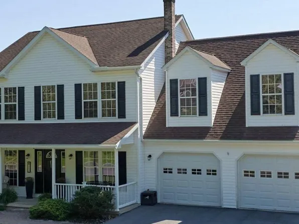 209 Sand Rock Rd, Lewistown, PA 17044