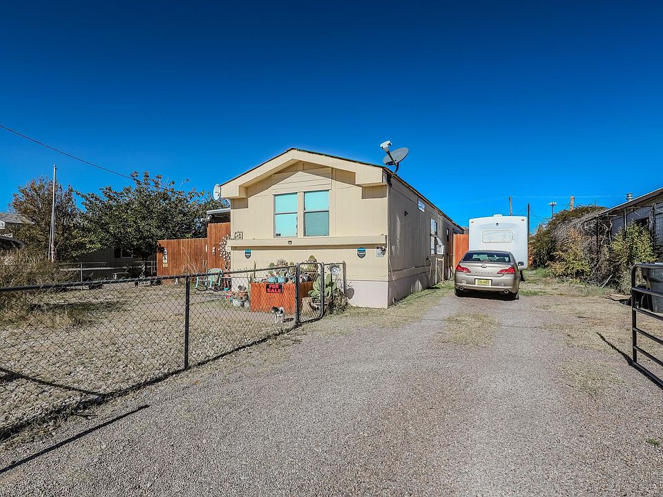 1st image of 609 24th St