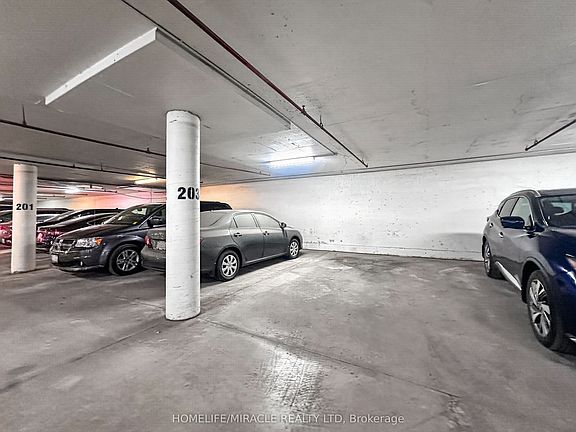 5th image of 1580 Mississauga Valley Blvd #412