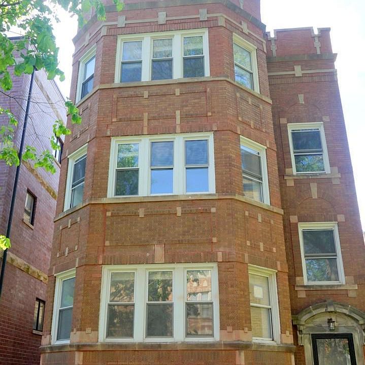 1st image of 6532 N Francisco Ave APT 3