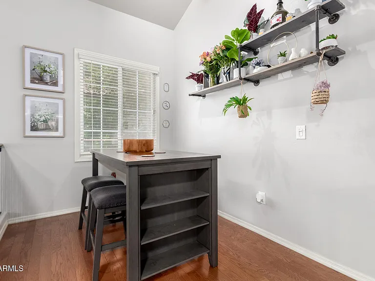 4302 E Jasper Dr — Photo 9