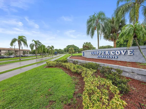 Clipper Cove Apartments