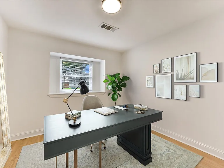 5946 Valkeith Dr — Photo 18