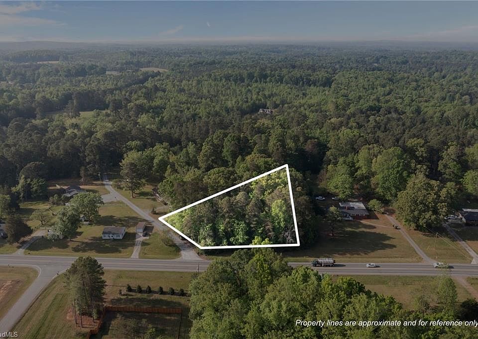 1st image of 2698 Meadow Creek Ln