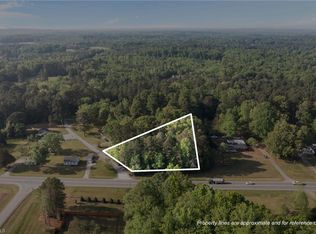 2698 Meadow Creek Ln, Graham, NC 27253