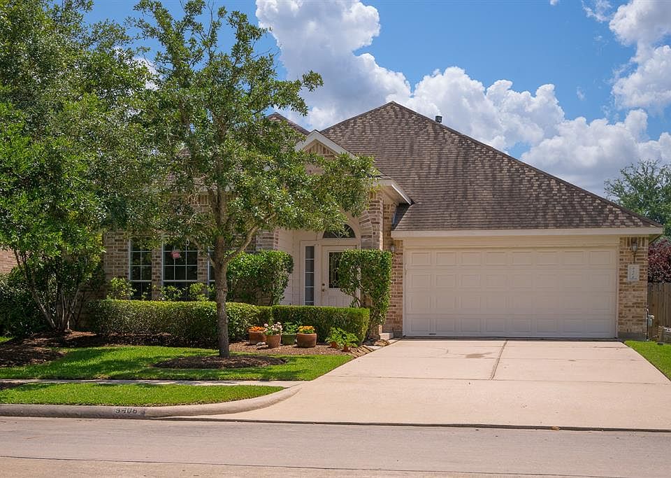 1st image of 9406 Fawn Park Ct