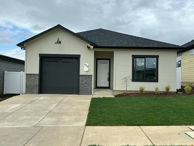 658 Terrazzo Way, Medford, OR, 97501