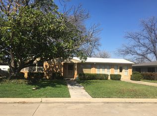 3816 W Spurgeon St, Fort Worth, TX 76133