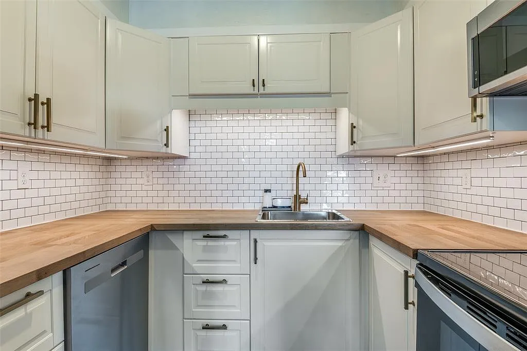 2 bed, 929 sqft, $1,500 — Photo 4