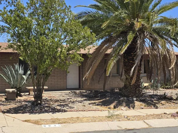 8641 E Desert Aire St, Tucson, AZ 85730