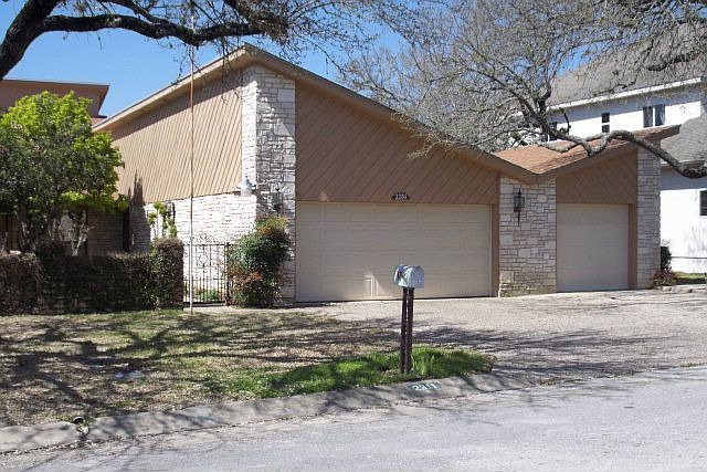 2nd image of 2311 Birkdale Ln
