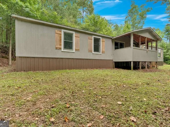 708 Spring Place Rd NE, White, GA 30184