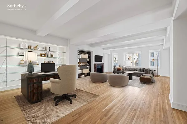 Rented by Sotheby's International Realty | media 11