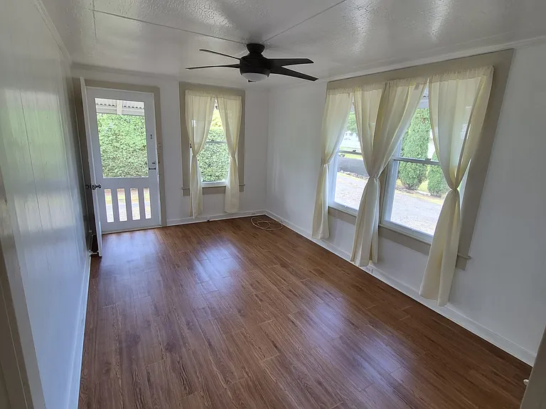 2141A Kilauea St — Photo 8