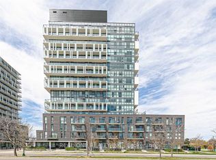 150 Fairview Mall Dr #1112, Toronto, ON M2J 0E7