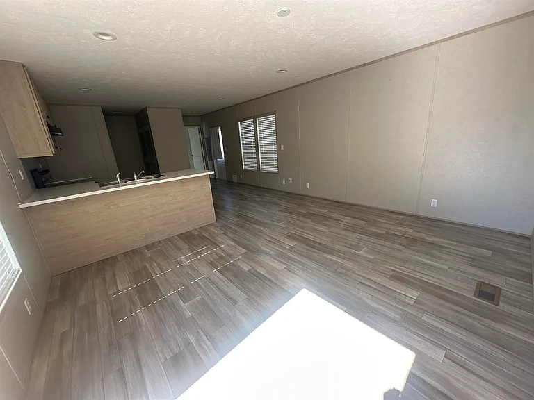 2317 Wallis Creek Trl — Photo 6