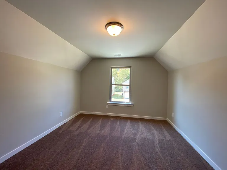 7937 Saint James Dr — Photo 25