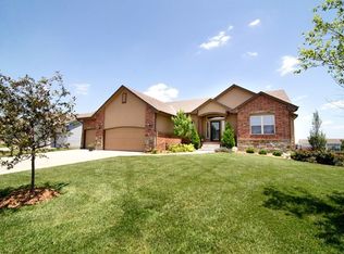 2322 N Chelmsford St, Wichita, KS 67228