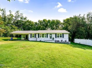 4924 Mooreland Heights School, Knoxville, TN 37920