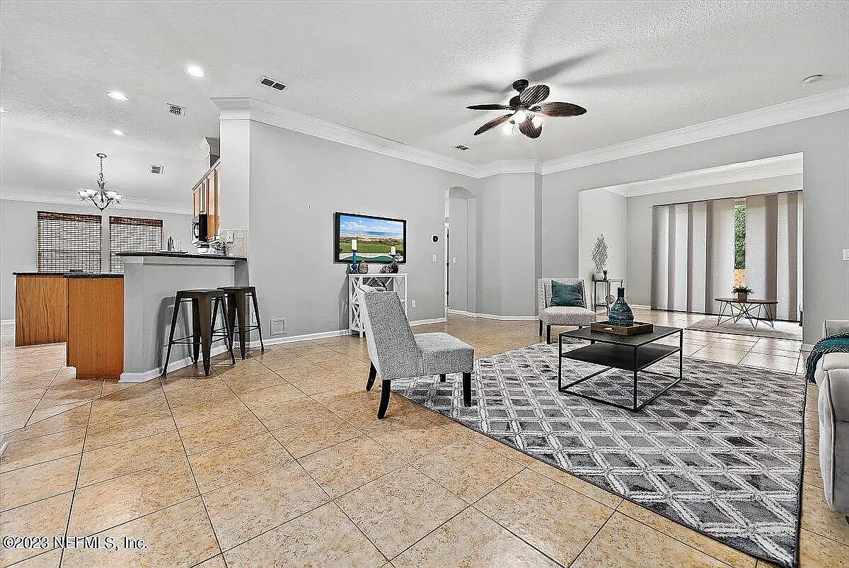 Building Photo - 7883 Chase Meadows Dr E