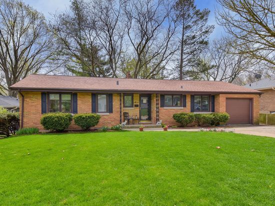 995 Oxford Rd Glen Ellyn Il 60137 Zillow