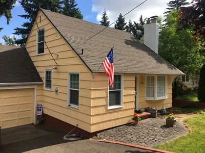 8811 NE Halsey St, Portland, OR, 97220