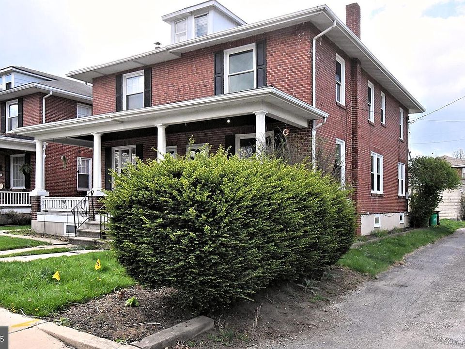 1st image of 144 W Elm St
