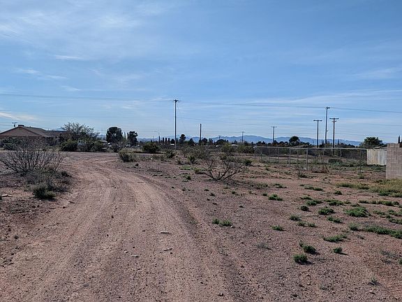 3rd image of Lot 13, E 5th Street E #13