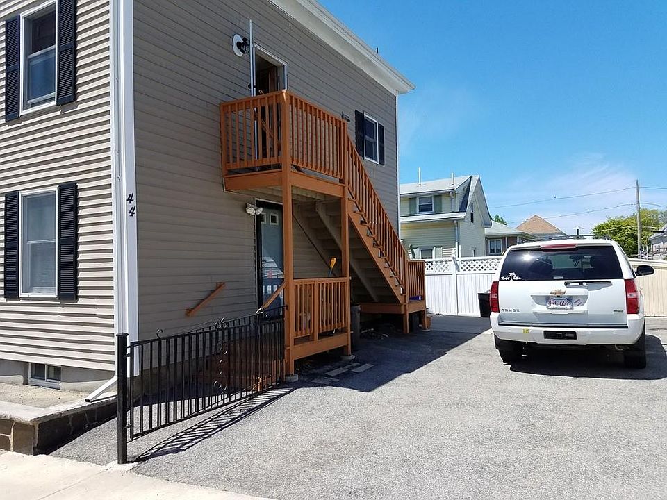 1st image of 44 Paleologos St #2