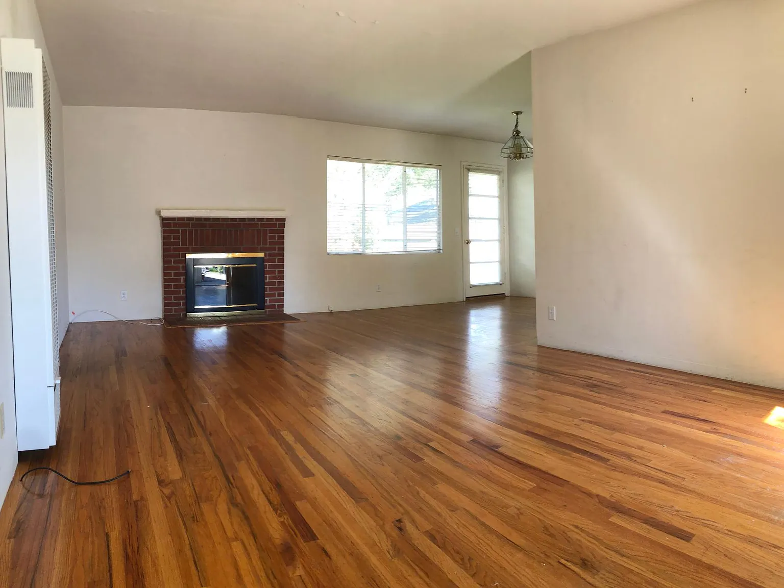 2 bed, $3,700 — Photo 3