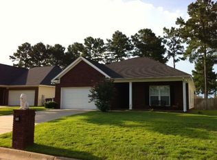 112 Michigan Dr, Dothan, AL 36301