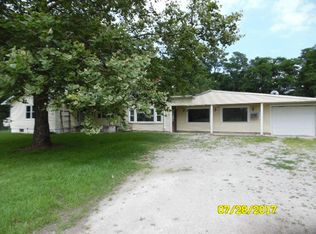 1740 E 800 N, West Lafayette, IN 47906