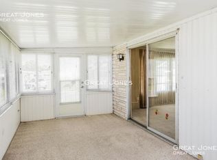 3047 Viola Dr, Sarasota, FL 34239