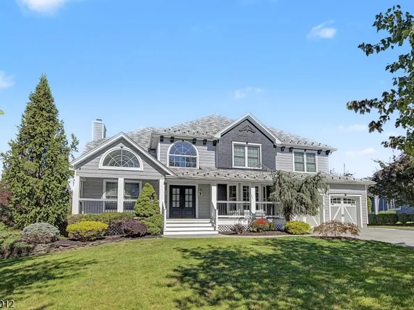 9 Alexandria Dr, East Hanover Twp., NJ 07936
