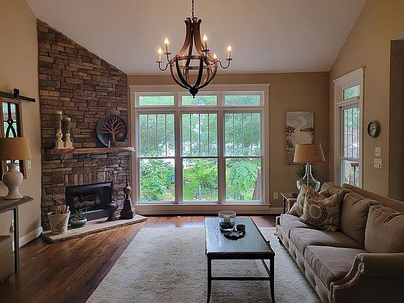 Living Room view to backyard