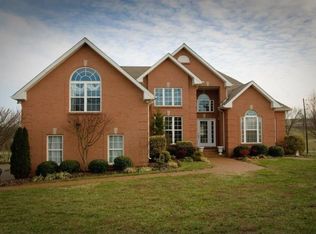 400 Plantation Blvd, Lebanon, TN 37087