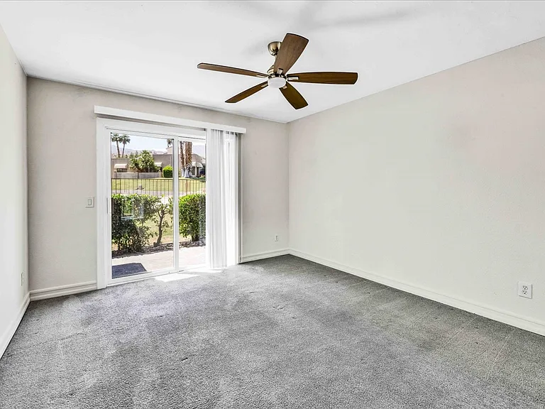 72409 Glenview Cir — Photo 21